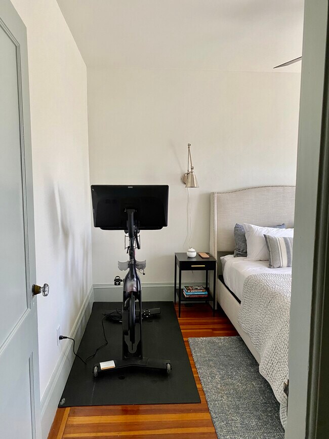 25 Poplar St in Providence, RI - Building Photo - Building Photo