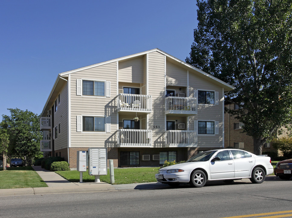 GLENN SUMMIT APARTMENTS in Littleton, CO - Building Photo