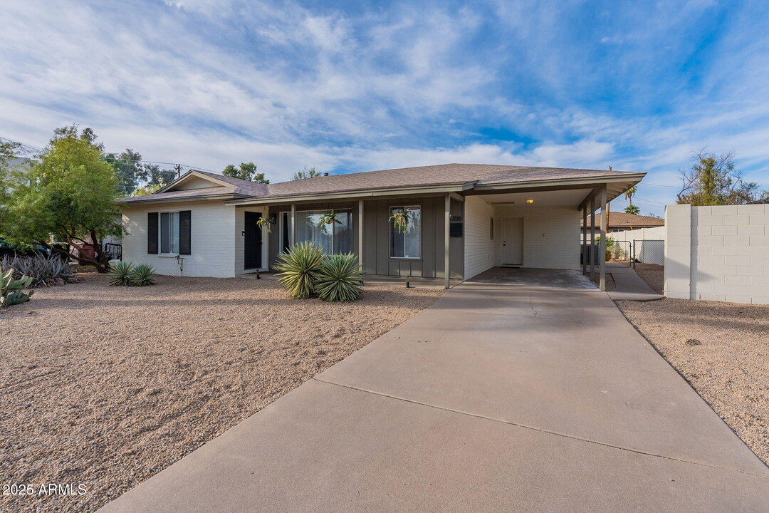 1708 N 69th St in Scottsdale, AZ - Building Photo