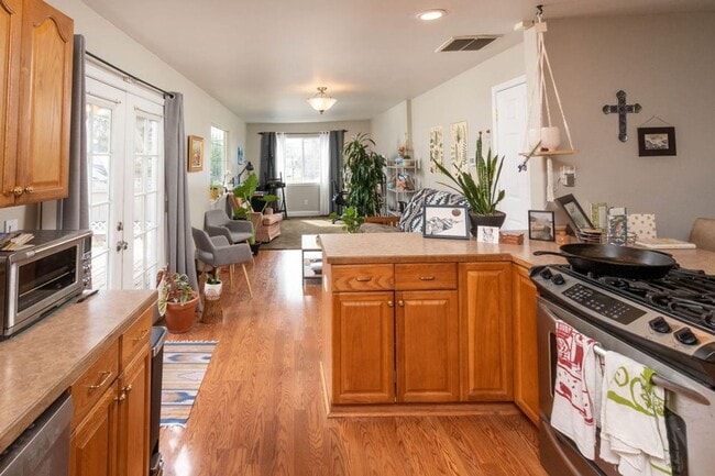 property at 611 NE Innes Ln