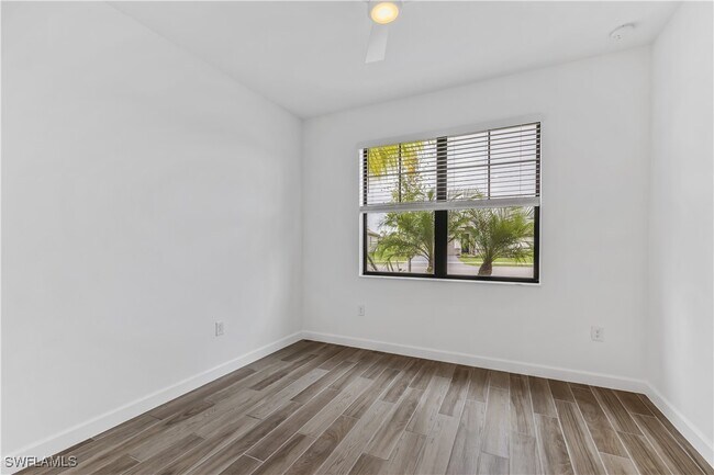 1817 Lema Ct in Naples, FL - Foto de edificio - Building Photo