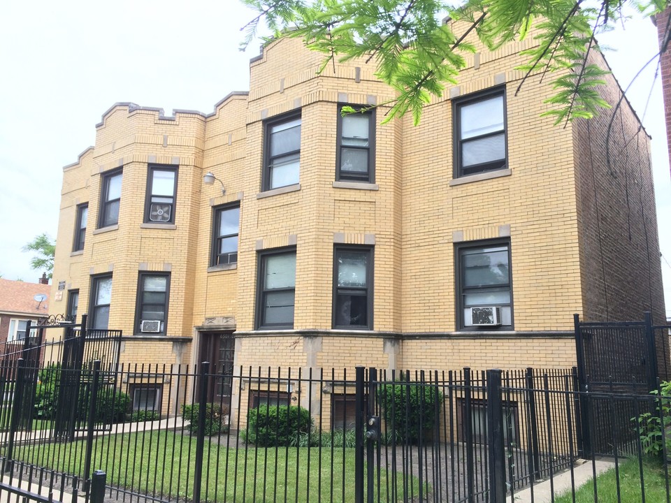 6501 S Maplewood Ave in Chicago, IL - Building Photo