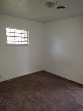 7630 Claiborne St in Houston, TX - Building Photo - Building Photo