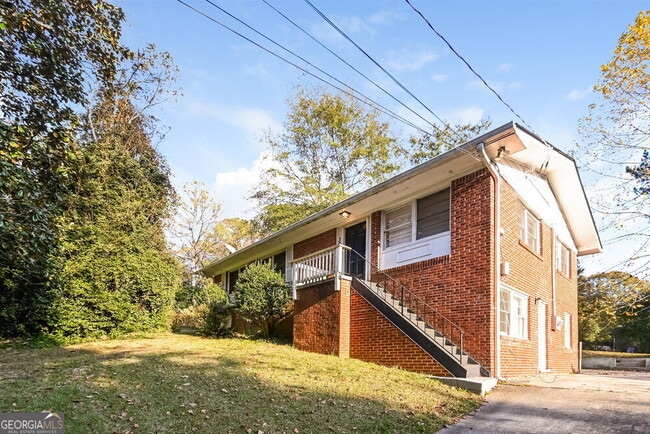 3990 Rutgers Dr SW in Atlanta, GA - Building Photo - Building Photo