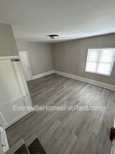 1103 E Water St in Princeton, IN - Building Photo - Building Photo