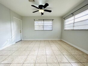 35 E Winter Park St-Unit -35B in Orlando, FL - Building Photo - Building Photo