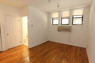 922 W Dakin in Chicago, IL - Building Photo - Building Photo