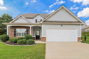 371 Stable View Loop in Dallas, GA - Building Photo