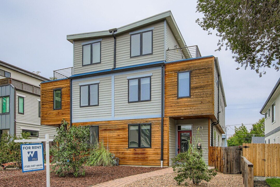 2436 Ames St in Edgewater, CO - Building Photo