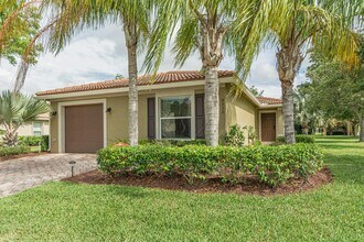 4520 55th St in Vero Beach, FL - Building Photo - Building Photo