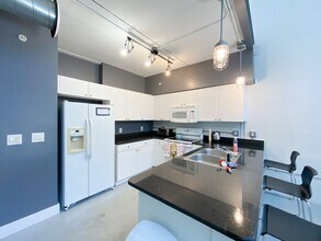 2515 SW 35th Pl in Gainesville, FL - Building Photo - Building Photo