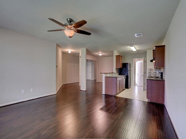 28925 San Bernard River Loop in Spring, TX - Building Photo - Building Photo