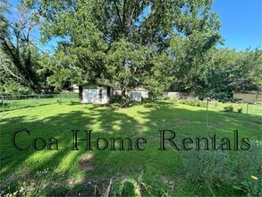 1221 N Smith St in Wichita, KS - Building Photo - Building Photo