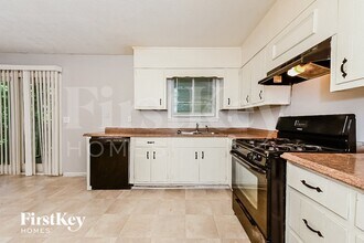 5209 Flemish Ct in Atlanta, GA - Building Photo - Building Photo