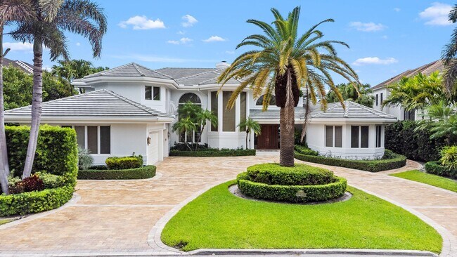 396 E Coconut Palm Rd in Boca Raton, FL - Building Photo - Building Photo