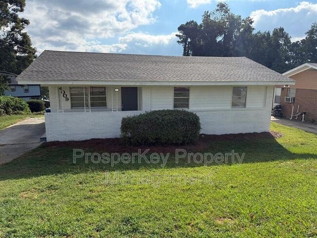 property at 4009 Ester Dr SW