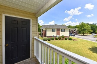 Meadows of Lebanon Apartments in Lebanon, TN - Foto de edificio - Building Photo