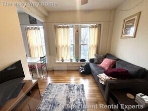 1056 Cambridge St in Cambridge, MA - Foto de edificio - Building Photo