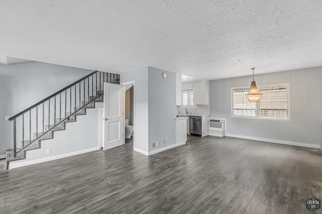 property at 12119 Rochester Ave