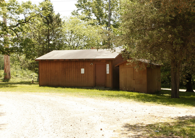 Fairlawn Meadows in Howell, MI - Building Photo - Building Photo