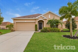 7906 110th Ave E in Parrish, FL - Building Photo