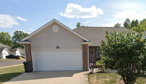 7462 Arratt Ct in Columbia, MO - Building Photo