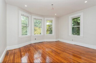 15 President St-Unit -2 in New Rochelle, NY - Building Photo - Building Photo