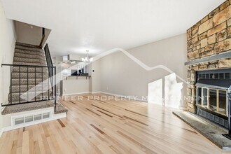 9545 W Coal Mine Ave in Littleton, CO - Building Photo - Building Photo