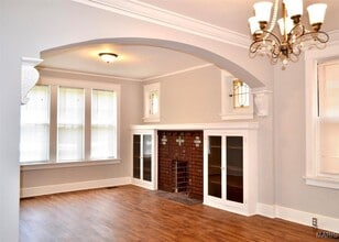 4919 Murdoch Ave in St. Louis, MO - Building Photo - Building Photo