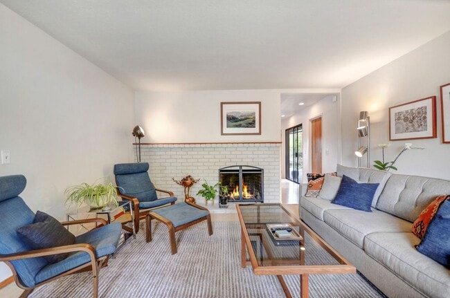 1727 Olivet Rd in Santa Rosa, CA - Building Photo - Building Photo