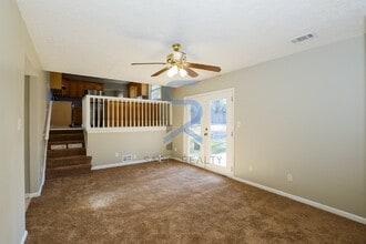 2607 Elkhorn Dr in Decatur, GA - Building Photo - Building Photo