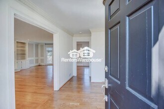 1449 Mile Post Dr in Dunwoody, GA - Building Photo - Building Photo