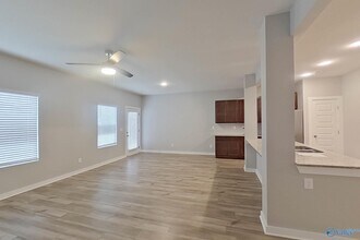 7210 Chatfield Wy NW in Huntsville, AL - Building Photo - Building Photo