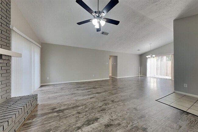 9 Briervine Ct in The Woodlands, TX - Building Photo - Building Photo