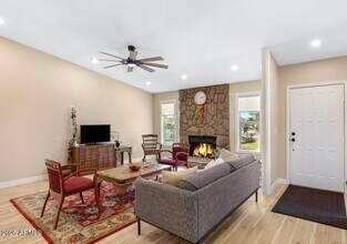 8616 E Diamond St in Scottsdale, AZ - Building Photo - Building Photo