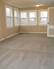 908 W State St in Springfield, MO - Building Photo - Building Photo