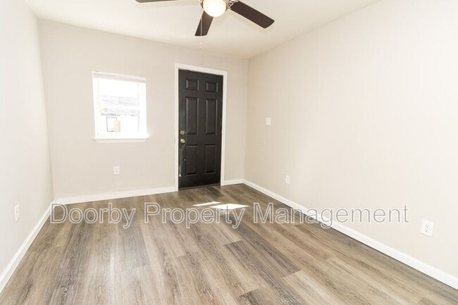 207 Napier St, Unit Unit 5 in La Fayette, GA - Building Photo - Building Photo