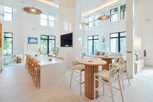 The Brooke at Rocky Point in Tampa, FL - Building Photo