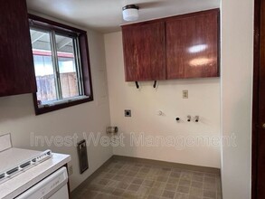 7402 NE 133rd Ave-Unit -# A in Vancouver, WA - Building Photo - Building Photo