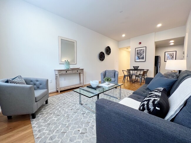 Franklin House Apartments in Philadelphia, PA - Building Photo - Building Photo