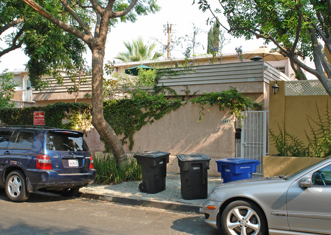 8443 Clinton St in West Hollywood, CA - Building Photo - Building Photo