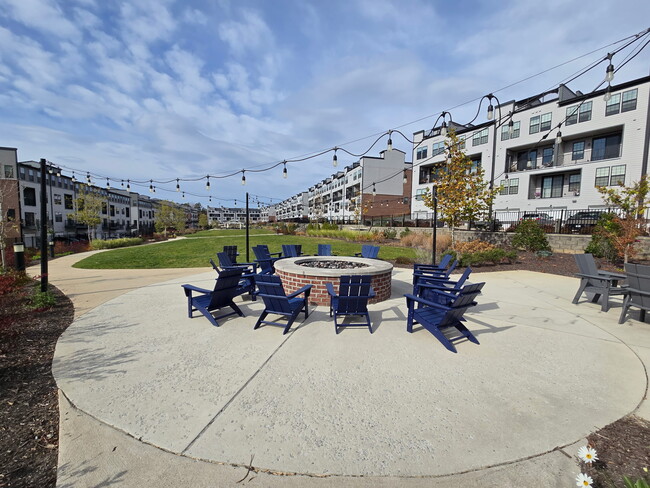 13225 Garland Ln, Unit #2113 in Midlothian, VA - Building Photo - Building Photo