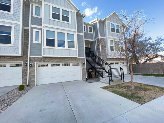 property at 13416 Purple Ash Ln