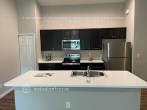 236 Albatross Rd in Rotonda West, FL - Foto de edificio - Building Photo