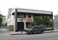 Elm Avenue Apartments in Long Beach, CA - Building Photo - Building Photo