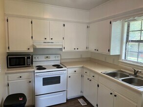 552-654 E O St in Russellville, AR - Building Photo - Building Photo