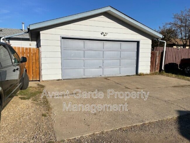 property at 12243-12142 142 Ave NW