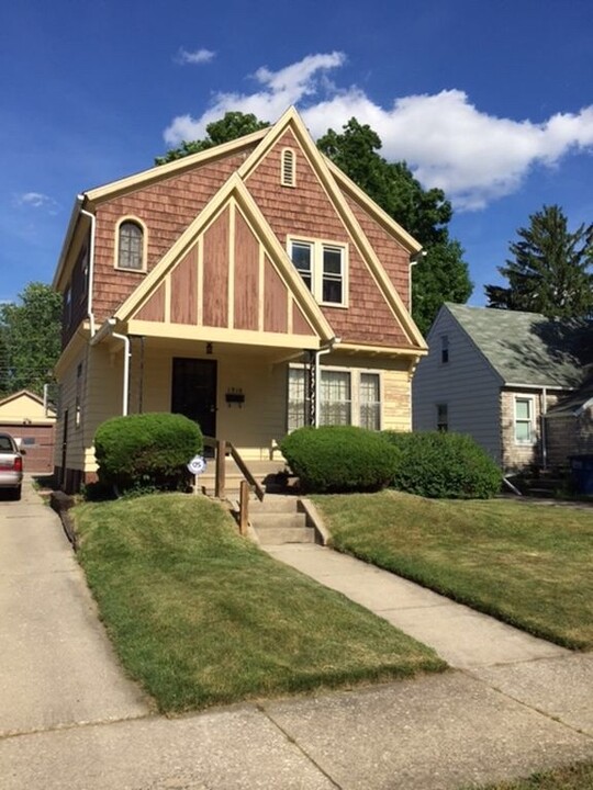 1910 Alvin St in Toledo, OH - Building Photo