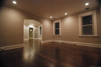 220 King St in Bridgeport, CT - Building Photo - Building Photo