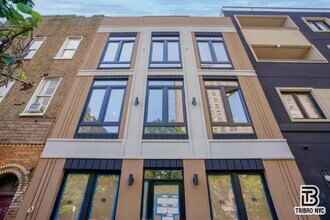92 Manhattan Ave in Brooklyn, NY - Building Photo - Building Photo